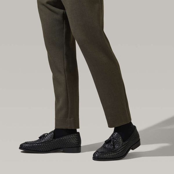 Kurt Geiger KG Haxsby Tassel Black Leather Mens Loafers - Stockpoint Apparel Outlet