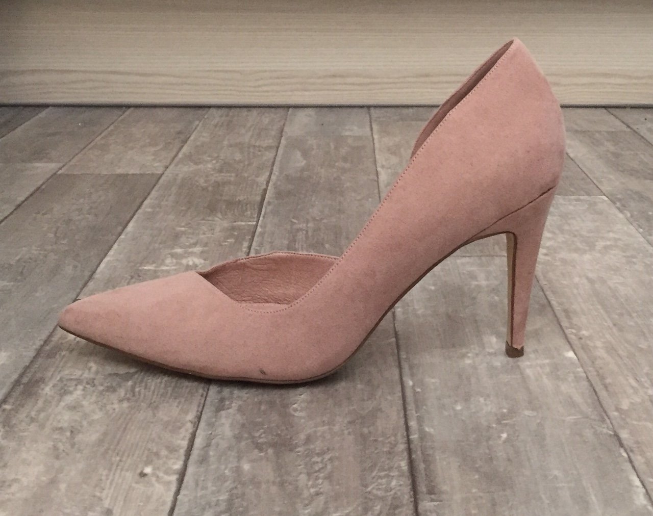 Next court outlet heels