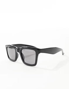 New Look Black Wayfarer Mens Sunglasses