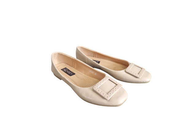 Azarey Cream Pumps Womens Flat Shoes
