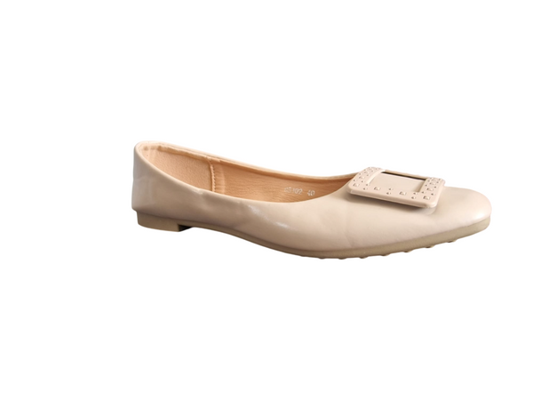 Azarey Cream Pumps Womens Flat Shoes