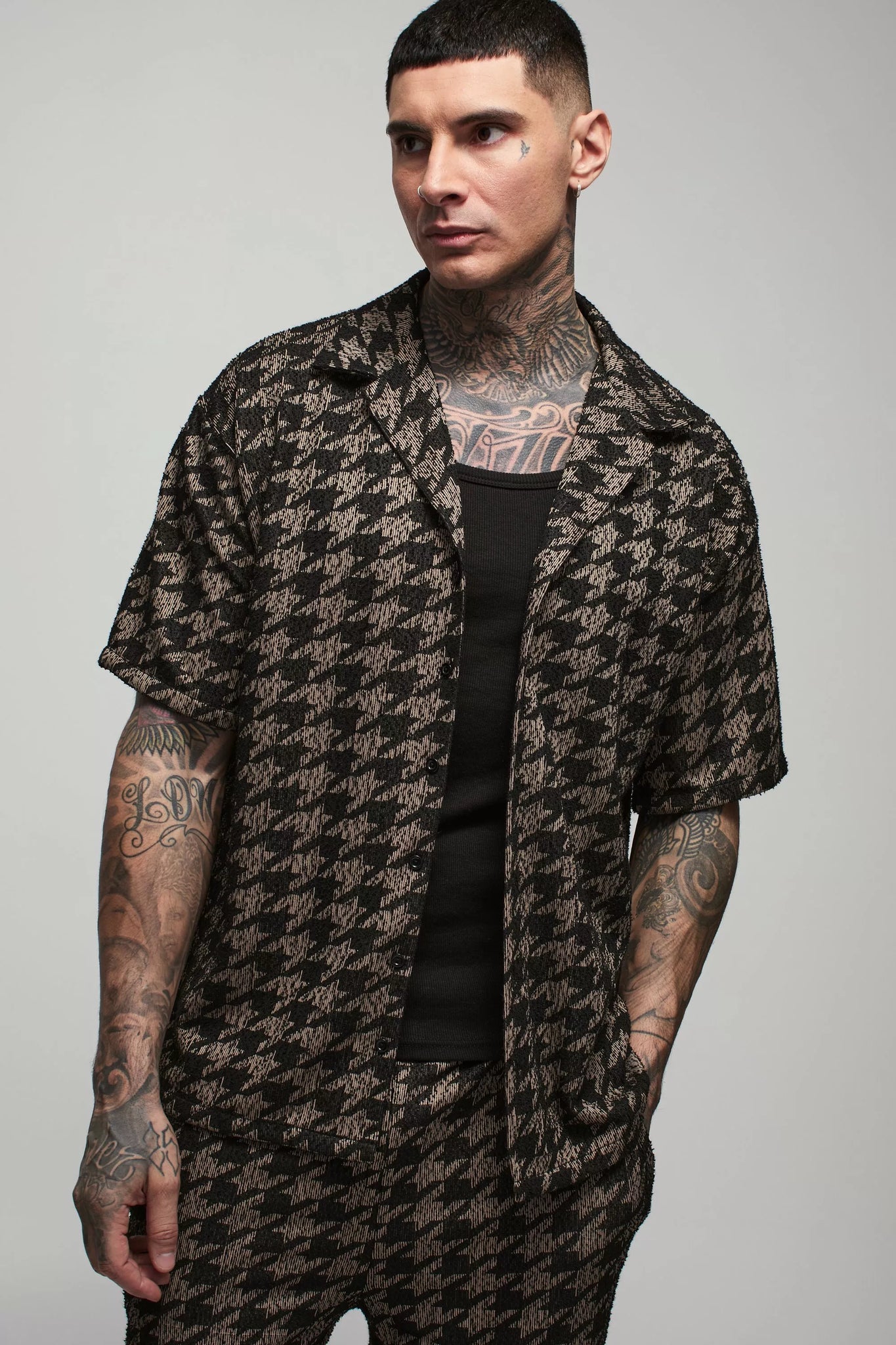 Boohoo Tall Charcoal Oversized Dogtooth Boucle Boxy Mens Shirt