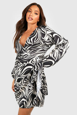 Boohoo Black Tall Ruched Tie Side Abstract Print Mini Womens Dress