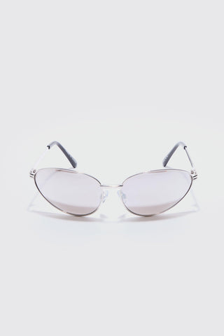 Boohoo Man ANGLED METAL SUNGLASSES WITH SILVER LENS IN SILVER