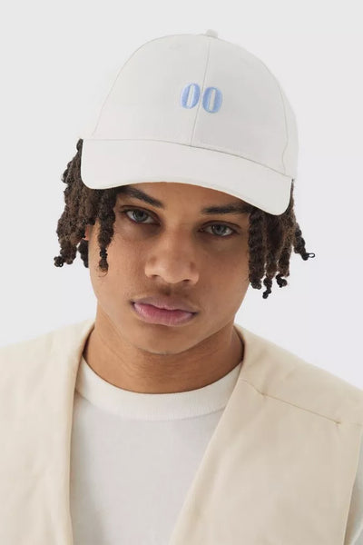 Boohoo Man TWILL EMBROIDERED FRONT MENS CAP IN WHITE