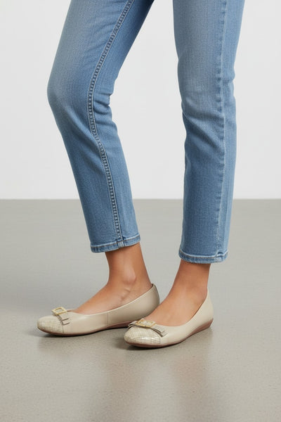 Rockport Shehera Enamel Cap Toe Ballet Womens Pumps