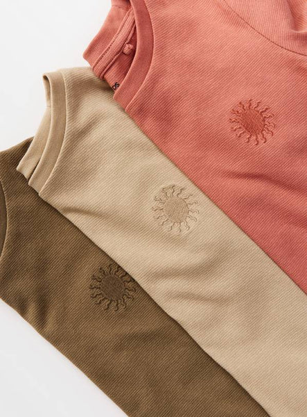 Tu 3 Pack Neutral Sun Icon Younger Boys T-Shirts