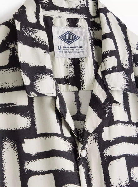 Union Works Monochrome Rectangle Printed Mens Shirt