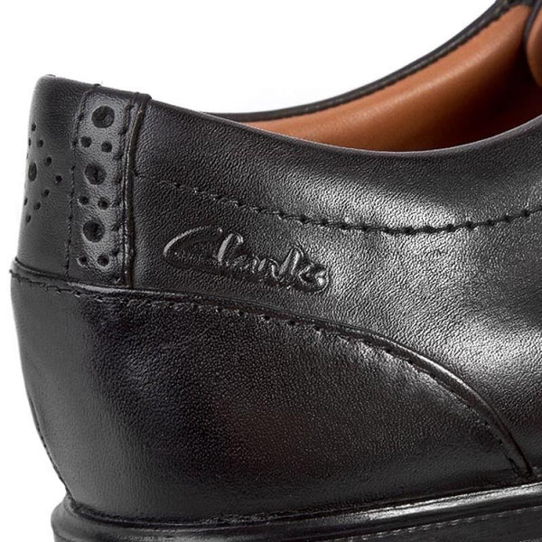 Clarks Mens Gabson Walk Black Leather Shoes