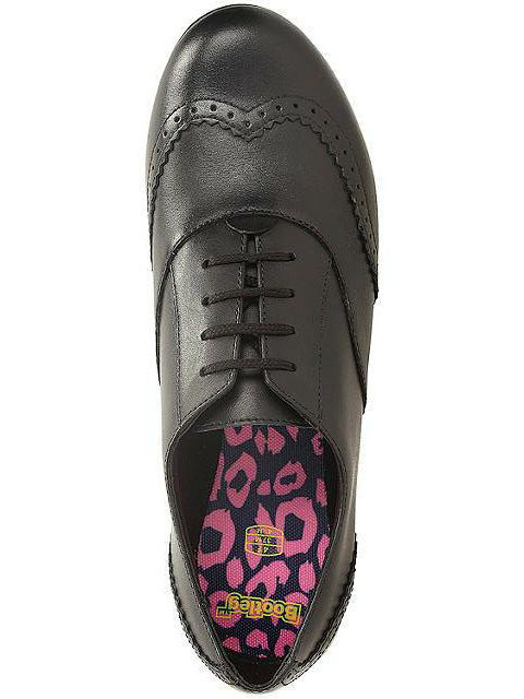 Clarks girls 2025 lace up shoes