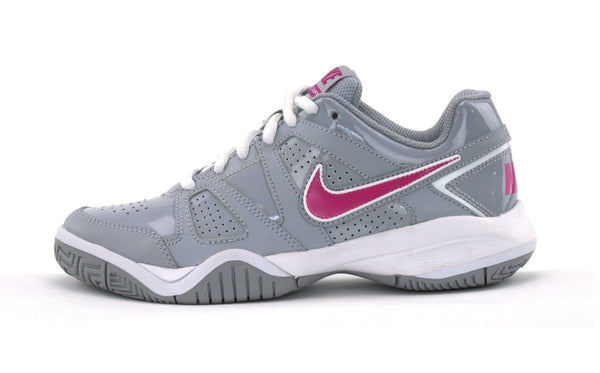 Nike City Court 7 GS Boys/Girls Trainers - Stockpoint Apparel Outlet