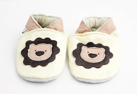 Shoozies Soft Leather Unisex Baby Shoes Cuddly Lion - Stockpoint Apparel Outlet