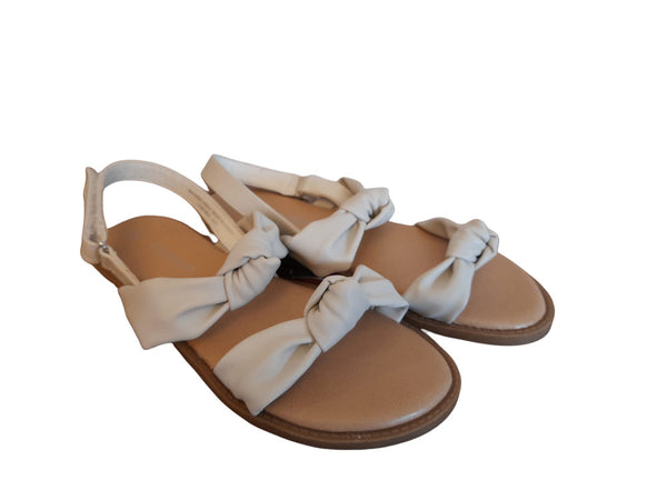 Primark Knot White Older Girls Sandals - Stockpoint Apparel Outlet