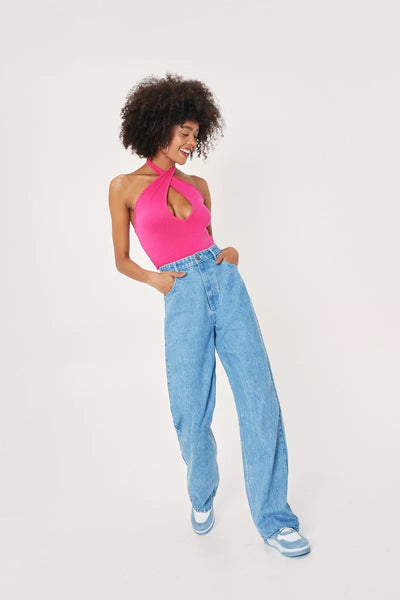 NastyGal Halter Neck Plunging Fushia Ladies Crop Top - Stockpoint Apparel Outlet