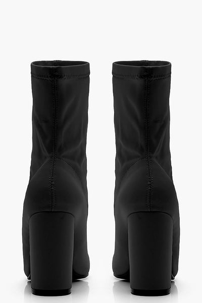 Boohoo Ladies Stretch Pointed Toe Sock Boots - Stockpoint Apparel Outlet